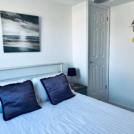 100 Steps To Broadstairs Beach - 2 Bedroom 3 Beds Extérieur photo